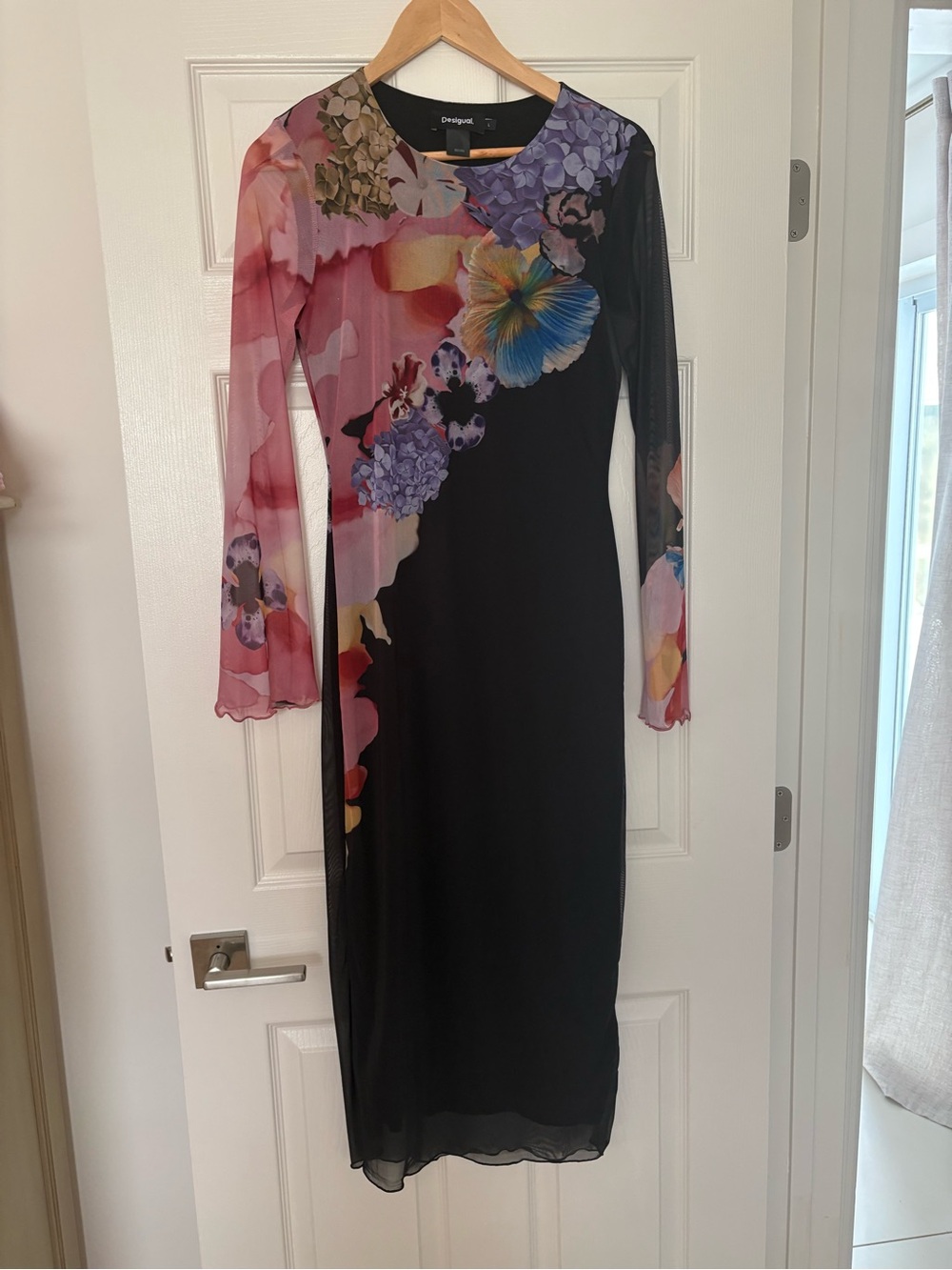 Desigual dress - Picture 2 of 4